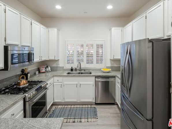 10604 Valley Spring Ln UNIT 104