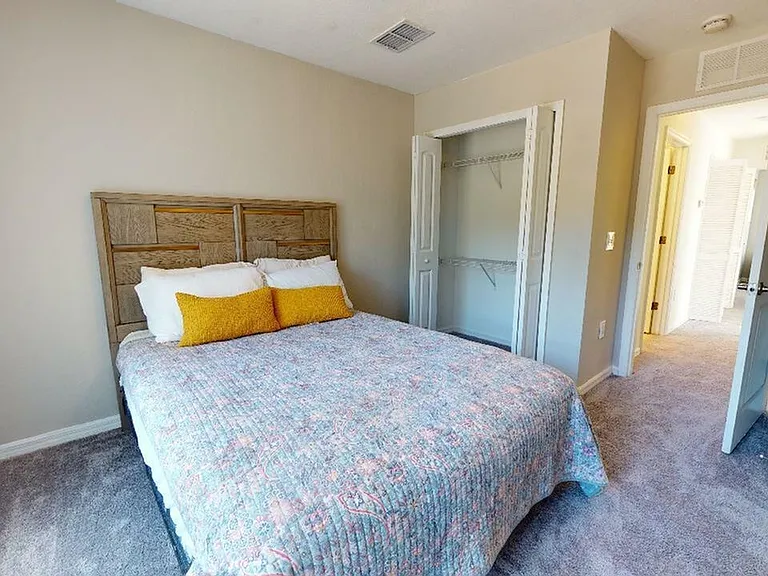 The Reserve at Brookhaven — Photo 14