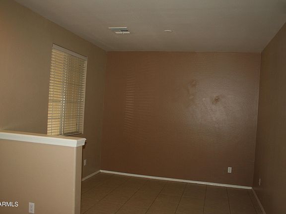 3rd image of 17274 W Morning Glory St