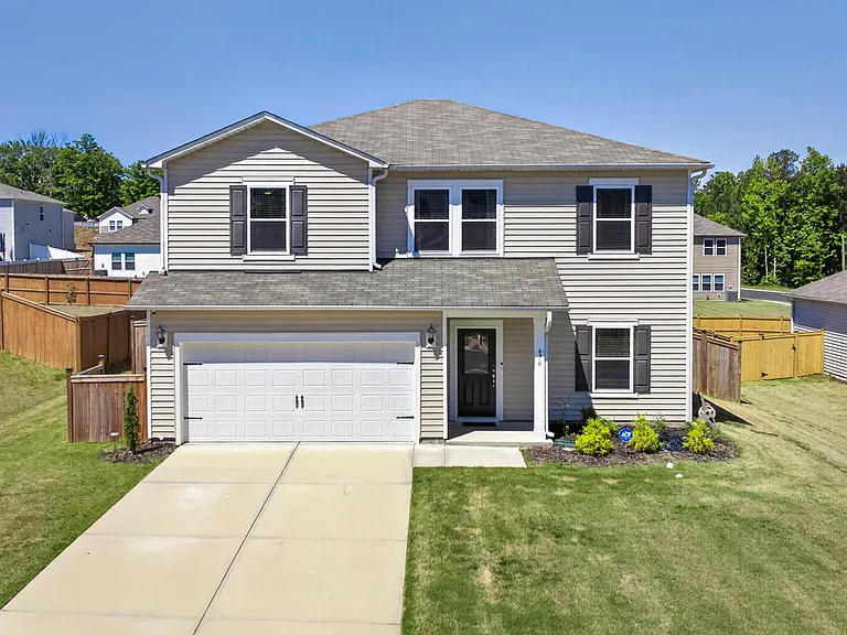 676 Winesap Dr — Photo 1