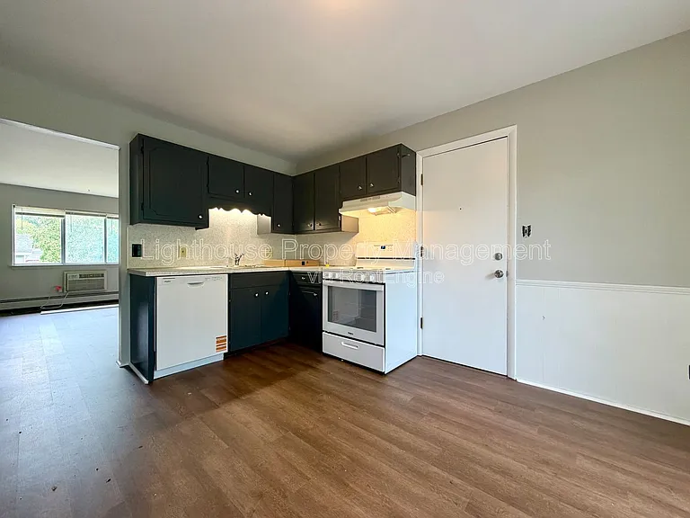143 Exchange St SE #B — Photo 21