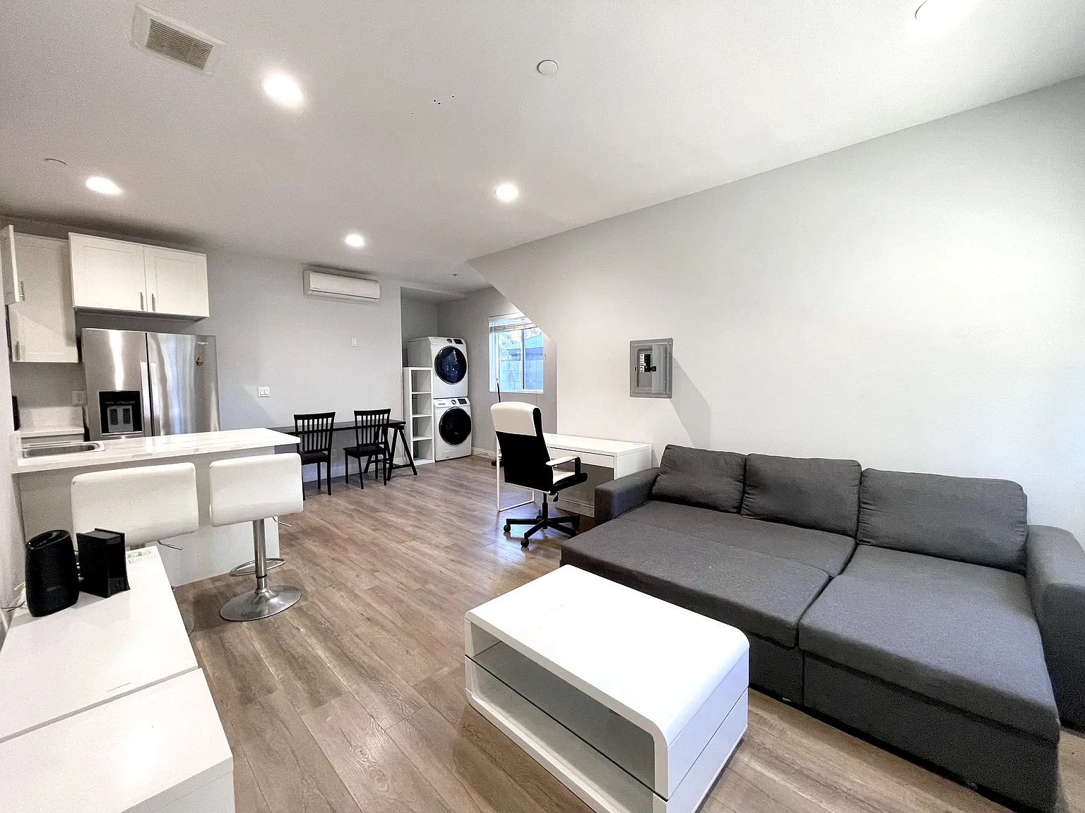 416 N La Fayette Park Pl (Housing near Ktown) — Photo 4