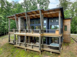 897 Faraday Dr, Ellijay, GA 30540