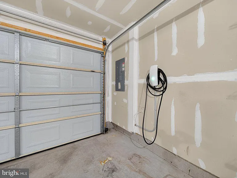 1169 Carinoso Cir — Photo 46