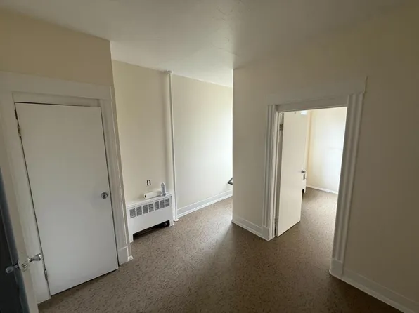 149 Oak St, Yonkers, NY 10701