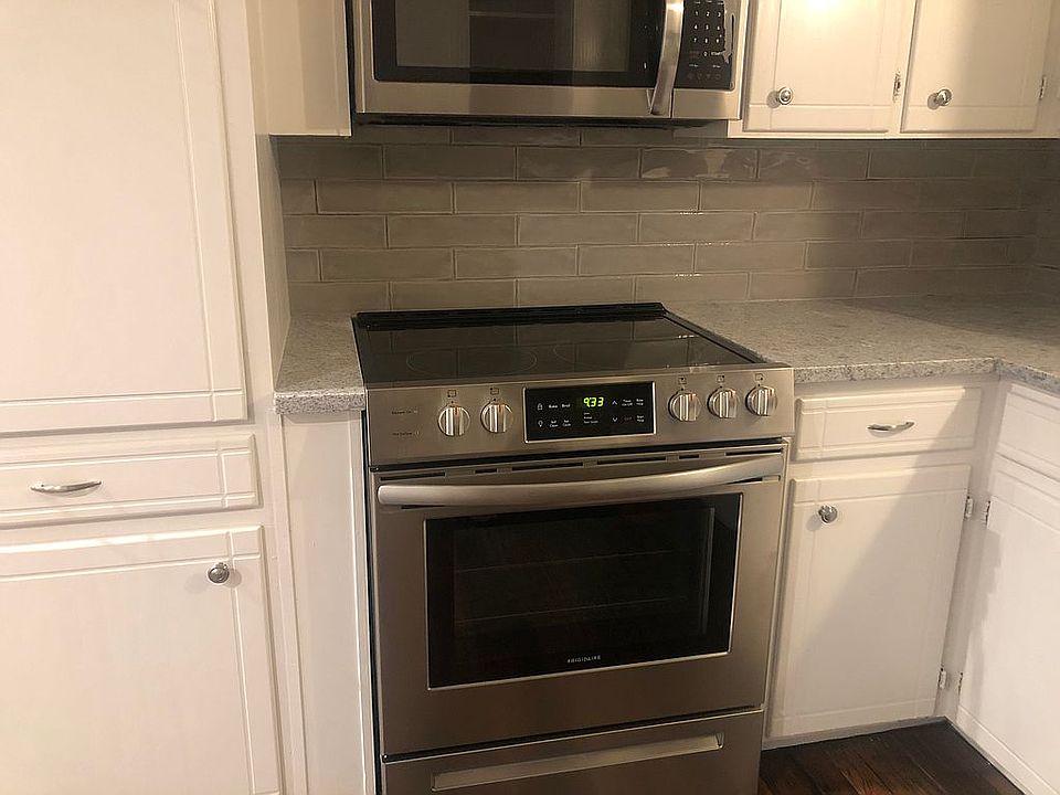 1st image of 2602 Jasmine St