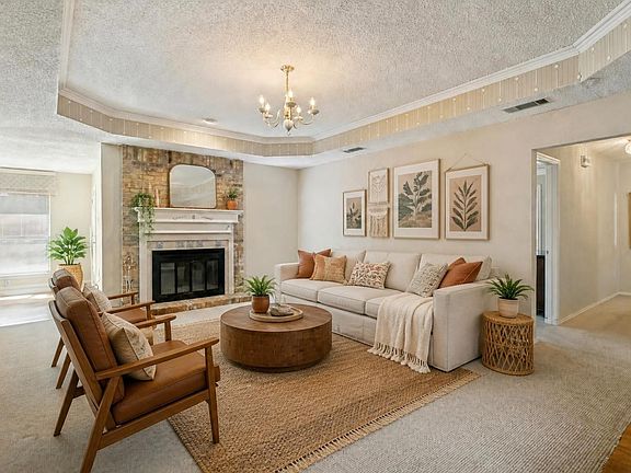 4th image of 7917 Clear Brook Cir