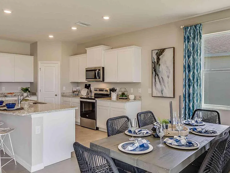 8400 Bower Bass Cir — Photo 11
