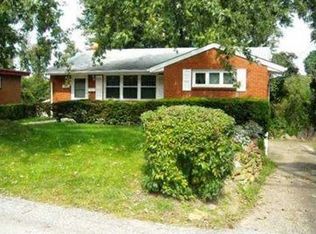 11087 Azalea Dr, Pittsburgh, PA 15235