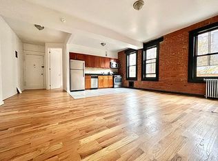 319 Hooper St #3B, Brooklyn, NY 11211