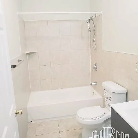 406 Park Ave #4B — Photo 5