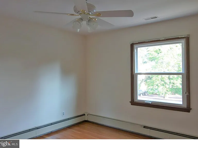 214 Valley Rd — Photo 21