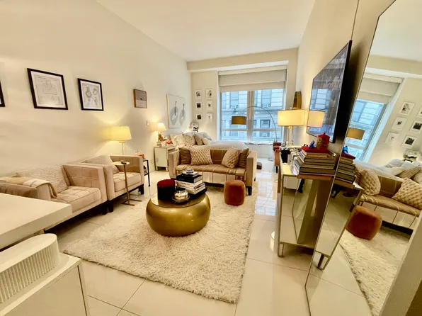 111 Fulton St, New York, NY