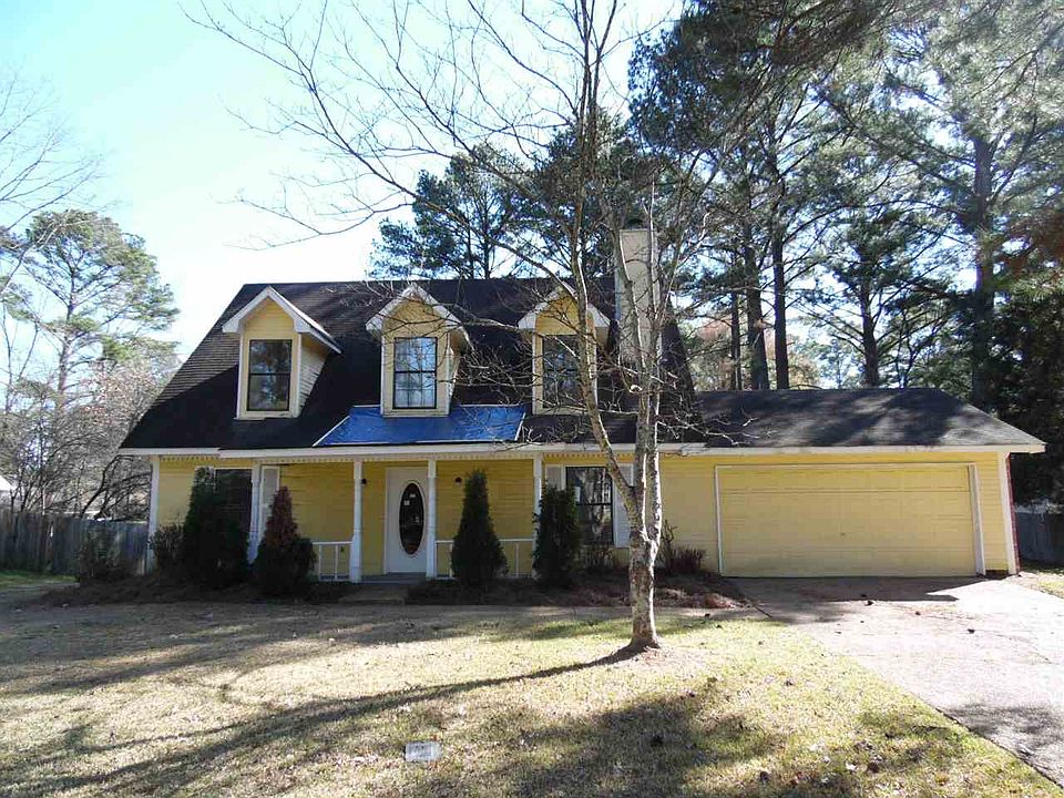1st image of 186 Dogwood Cir