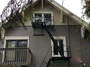 1867 SW 14th Ave, Portland, OR 97201