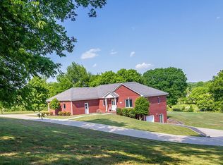 1016 Tom Osborne Rd, Columbia, TN 38401