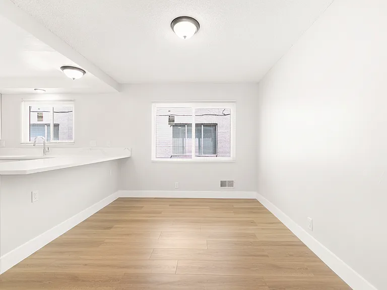11126 Crenshaw Blvd #1 — Photo 16