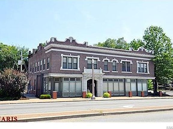 3rd image of 2300-2310 S Grand Blvd