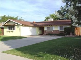 707 McKelvey Ave, Bakersfield, CA 93308