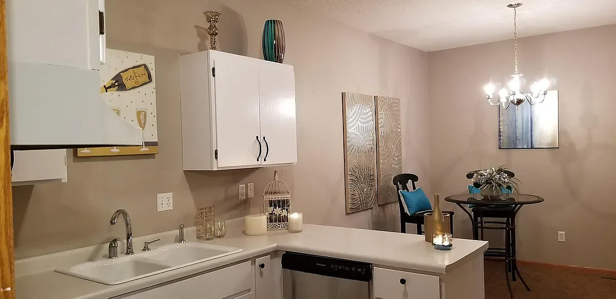 Cloudhaven Apartments — Photo 3