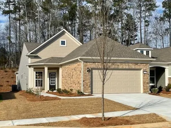 223 Brunswick Dr, Griffin, GA 30223