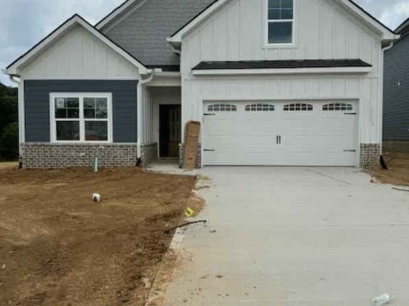 1822 Melton Meadows Dr, Maryville, TN 37803