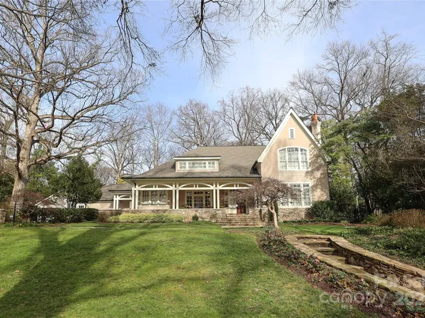 1121 Linganore Pl, Charlotte, NC 28203