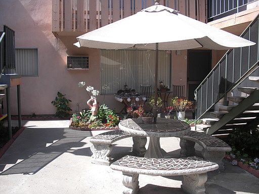 1st image of 4439 Euclid Ave APT 3
