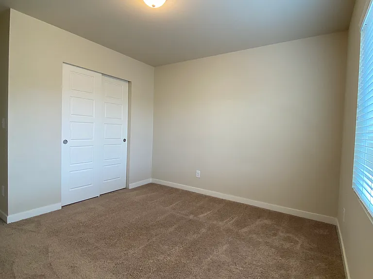 12103 SE 292nd Way — Photo 18