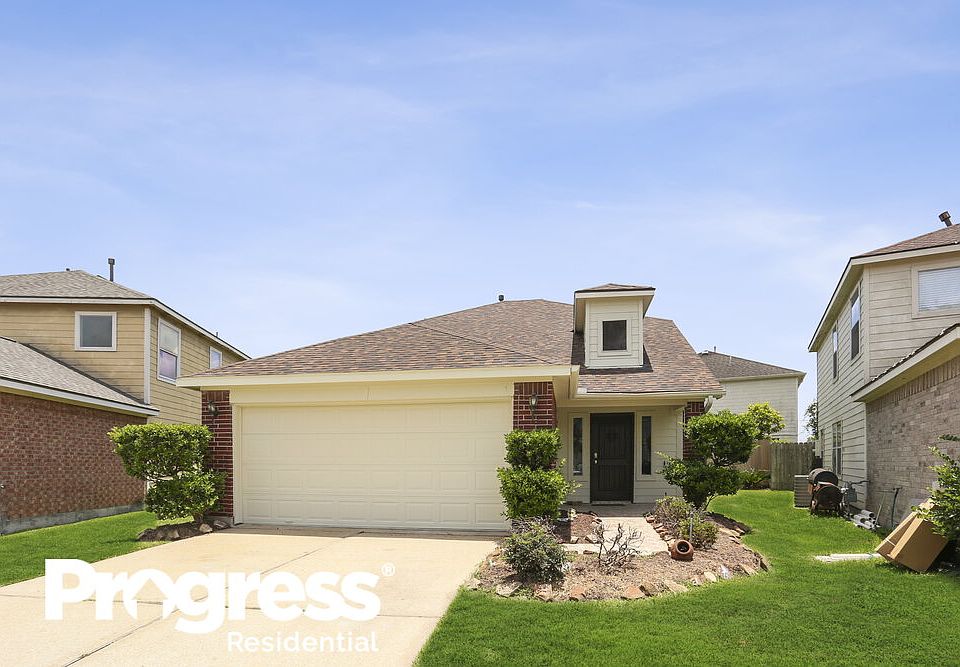 1st image of 10807 White Oak Bend Dr