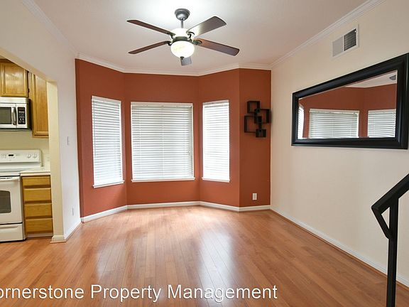 4th image of 443 Costa Mesa Ter APT A