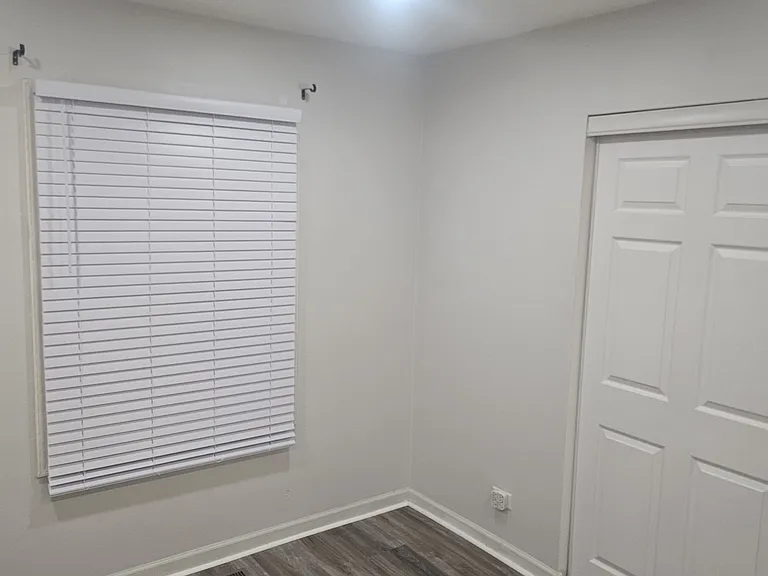 7606 Bristol Ln #F — Photo 2