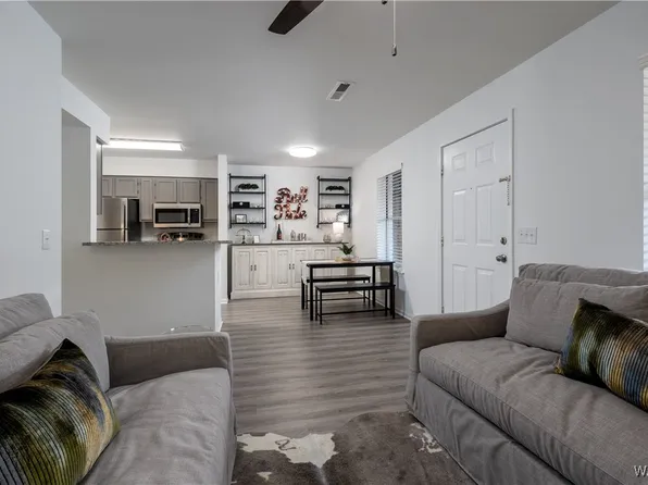 1009 12th St APT 17, Tuscaloosa, AL 35401