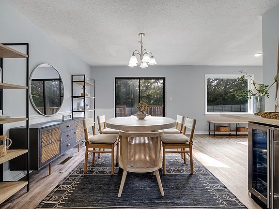 4th image of 5505 Touraine Dr