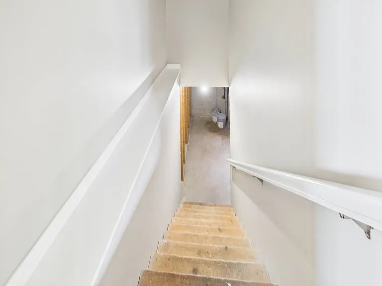 1206 Foxridge Dr — Photo 37
