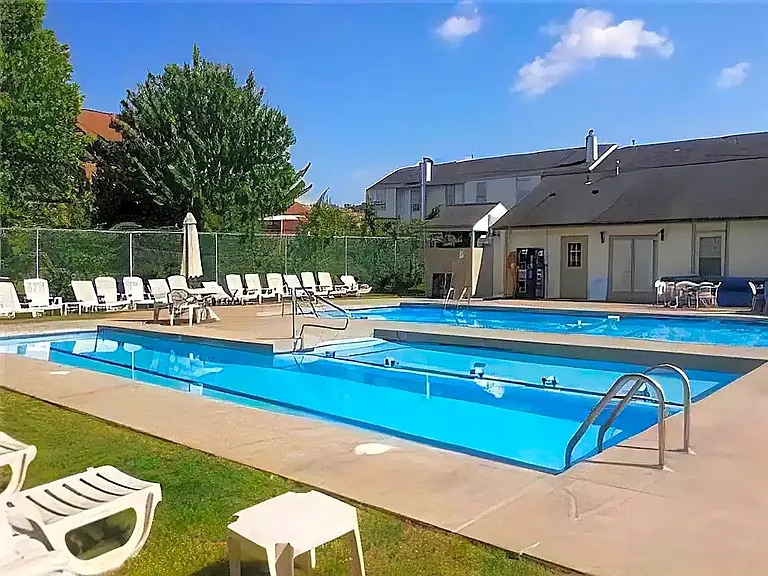 1462 Yorktowne Dr — Photo 29