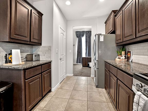 5th image of 7104 Oconnor Rd