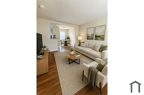 2322 14th Pl SE Photo 1