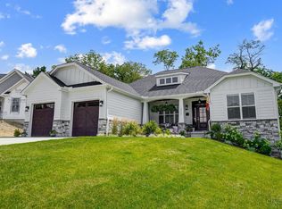 2112 Clough Chase Dr, Cincinnati, OH 45244