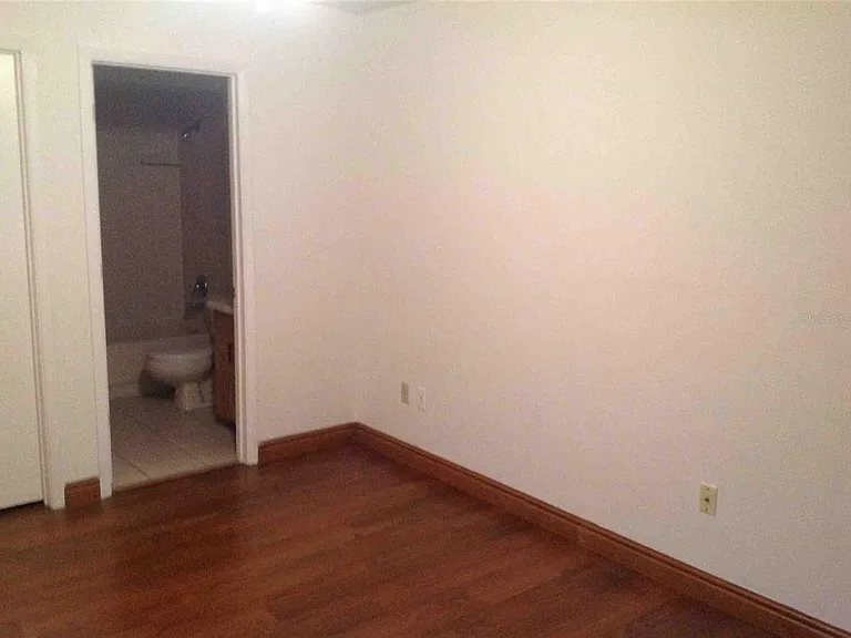 905 Northlake Dr #905 — Photo 14