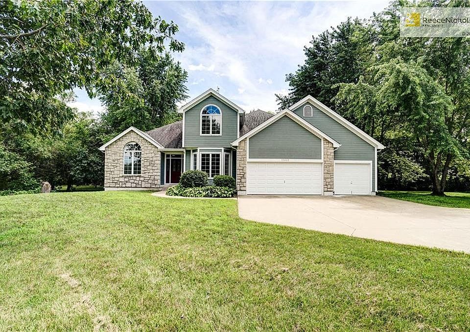 Beautiful home on 9 acres.