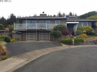 200 SE View Ct, Newport, OR 97365