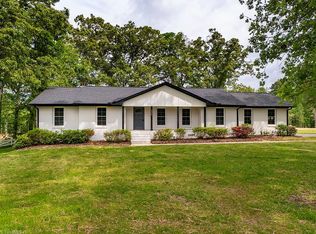 206 Ellington Rd, Graham, NC 27253