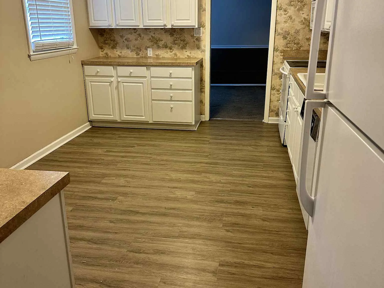 2 bed, 1025 sqft, $995 — Photo 2