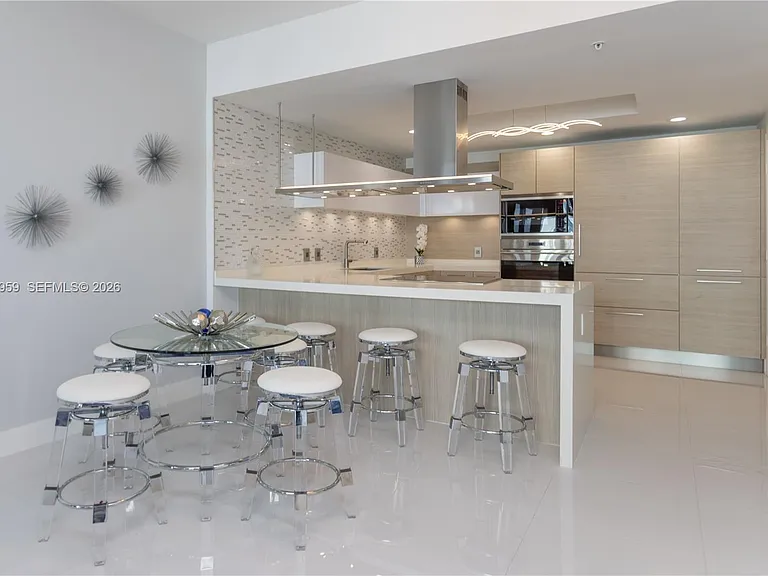 17111 Biscayne Blvd #505 — Photo 21