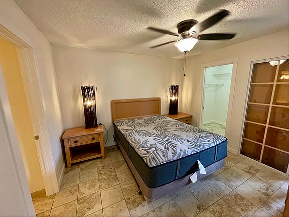 4th image of 68-3883 Lua Kula St APT 301