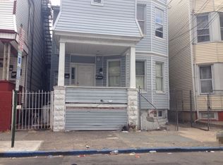 16 Pennington St, Paterson, NJ 07501