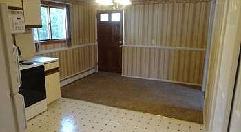 4th image of 7 Center Ct