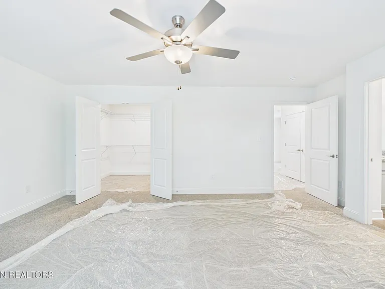 1729 Lateglow Way — Photo 32