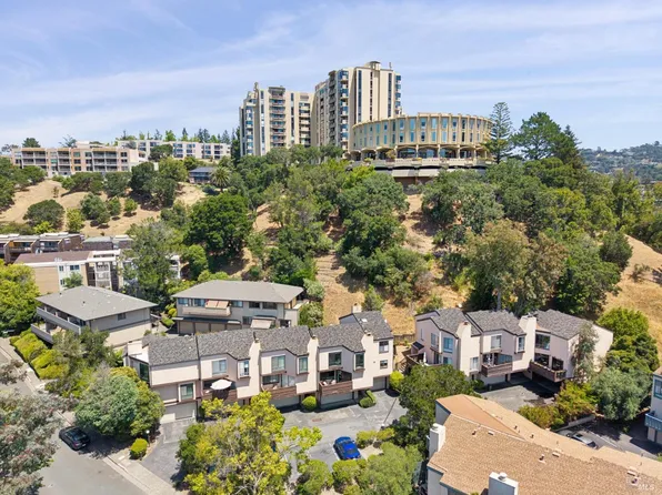 20 Corte Real, Greenbrae, CA 94904